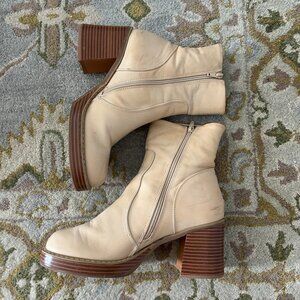 ASOS DESIGN Tan Chunky Platform Boots